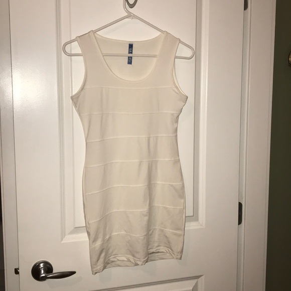 La Sa Lu Dresses & Skirts - White mini dress